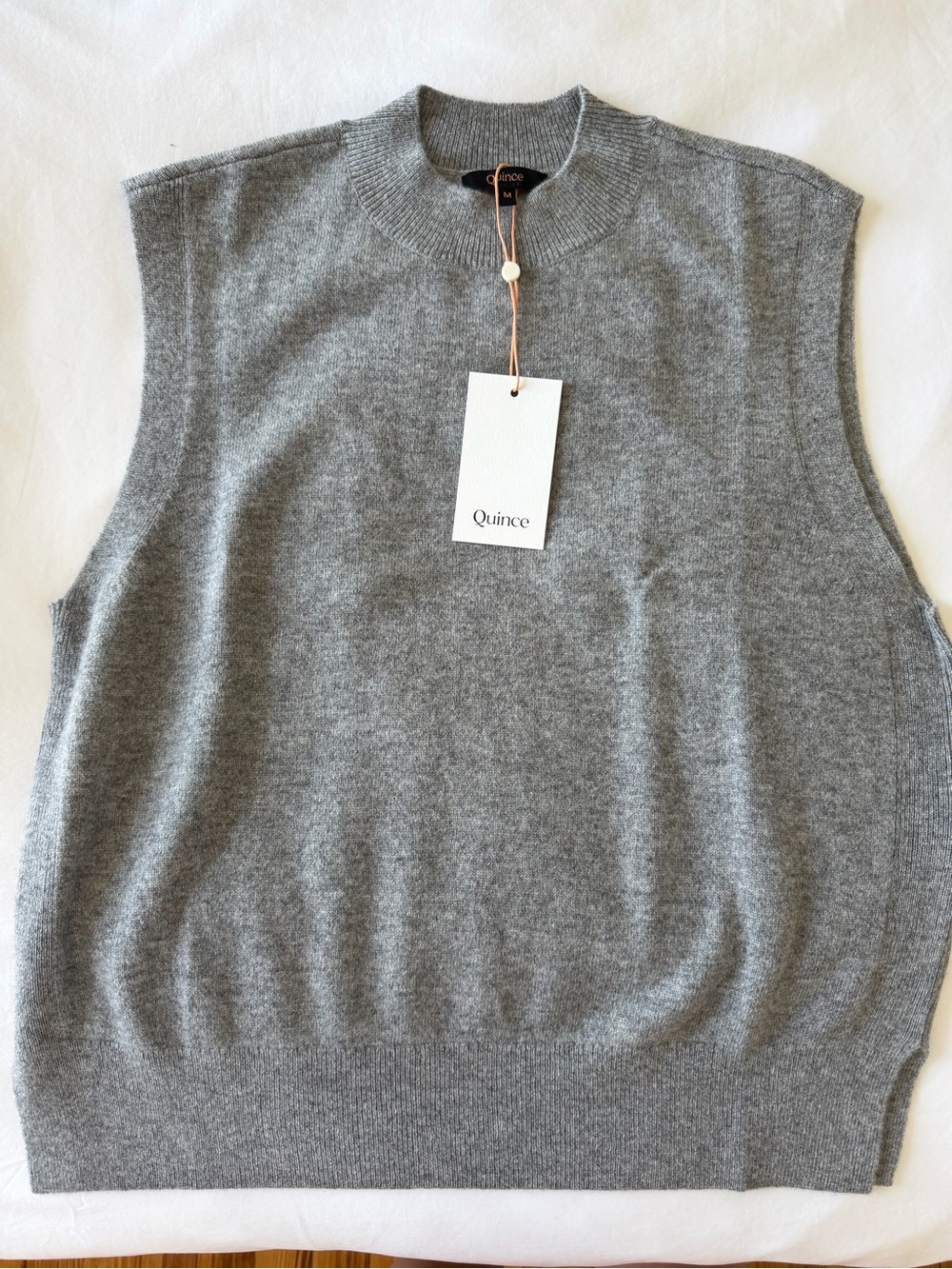 NWT Quince Gray Sleeveless Cashmere Crewneck Vest